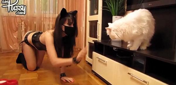  Amateur masturbation in cat cosplay costume with anal plug